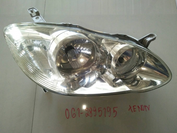 ไฟหน้าขวาอัลติส04 xenon View 1