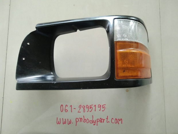 ขอบไฟหน้าซ้าย HiAce H15 View 1