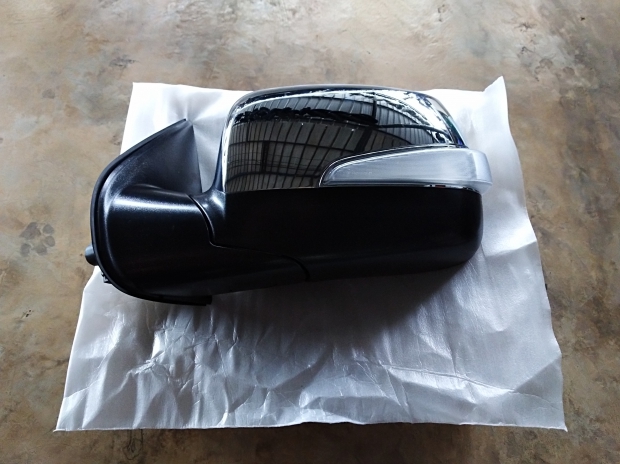 กระจกมองข้าง​  LH​ D-MAX​  ไฟยาว​ แท้​ ZONE​ D-2​  K. View 1