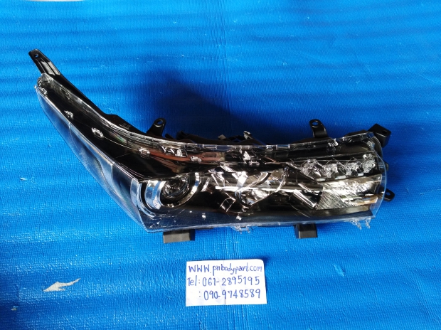 ไฟหน้าอัลติส14  ข้าง​ RH  ใหม่​  Z​ ห้องกระจก​ K. View 1