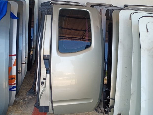 P.แค็ปซ้ายNAVARA View 1