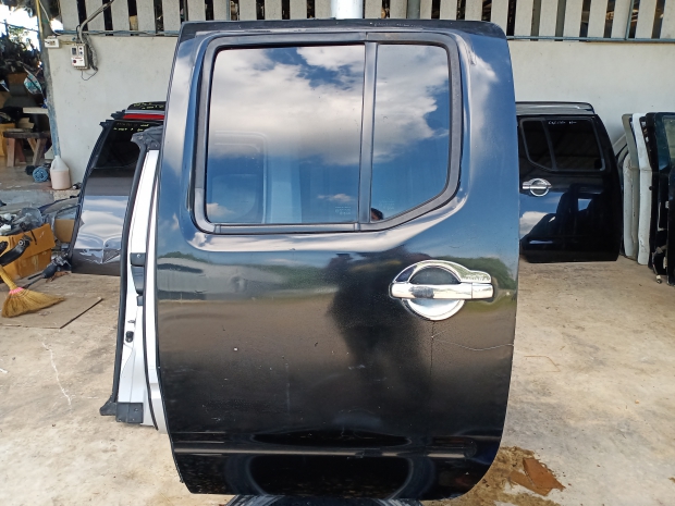 P.ประตูหลังซ้ายNAVARA 4ประตู View 1