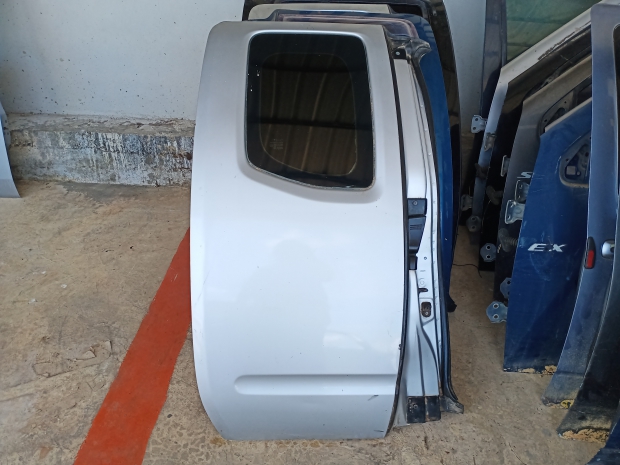 แค็ปขวาNAVARA K. View 1