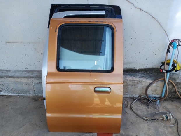 P.ประตูหลังซ้ายFORD RANGER ปี2005 View 1