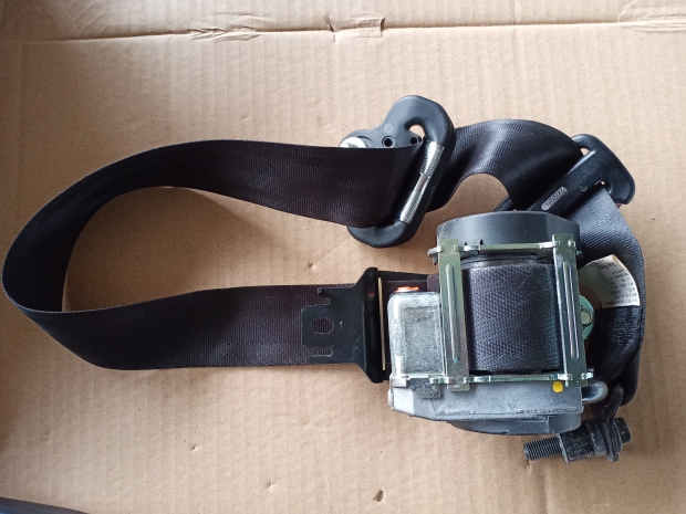 P.เข็มขัดนิรภัยหน้าข้างขวาออนิว4ประตู Z.O-1 View 1