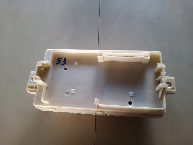 P.กล่องฟิวส์ในคอลโซลรับกล่องETAC  Z.O-1 View 1