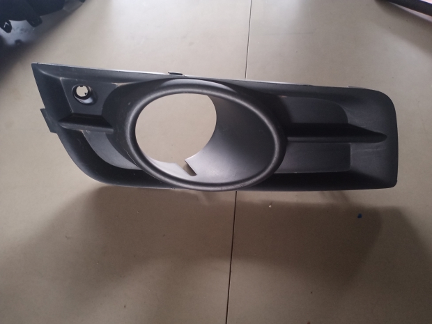 P. ฝาครอบไฟตัดหมอกขวาเชฟครูซ View 1