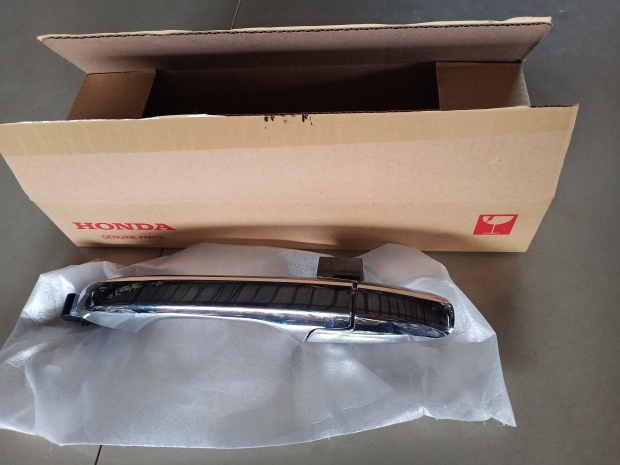 P. มือเปิดประตูหน้าซ้าย Honda City 08.   Z. หน้าร้าน View 1